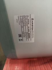 Водонагреватель накопительный электрический ARISTON ABS VLS PRO R 80 УЦЕНКА SN 5020568