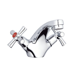 Смеситель для умывальника двуручный QMT1-A722