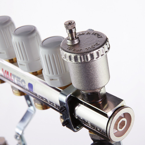 Блок коллекторный 8 выходов х1.0"х3/4" В-В-ЕК латунь VTc.594