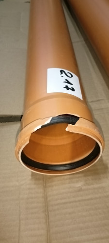 Труба канализационная наружная ф110х3.2х1000 SN4 ХЕМКОР уценка