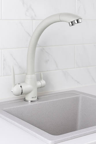 Смеситель для кухни одноручный с подключением к фильтру питьевой воды GOP18-A093КW