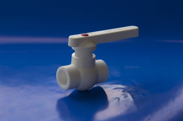 Кран шаровой ф20 полнопроходной ПП(б) Политэк