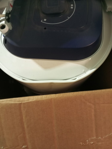 Водонагреватель накопительный электрический ARISTON BLU1 R ABS 40 V SLIM EXTRA1.8 УЦЕНКА SN 0132232