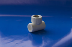 Тройник ВР ф25х1/2&quot; ПП(б) Политэк