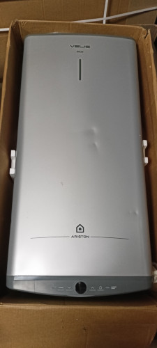Водонагреватель накопительный электрический ARISTON ABSE VLS PRO INOX PW 80 УЦЕНКА SN 9108372