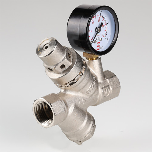 Редуктор давления с фильтром и манометром 1/2" В-В VT.082