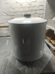 Водонагреватель накопительный газовый ARISTON S/SGA 50R УЦЕНКА SN 08250700000018