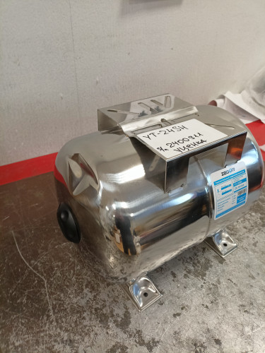 Бак расширительный (гидроаккумулятор) ZEGOR YT-24SH нержавеющая сталь УЦЕНКА SN 2400911