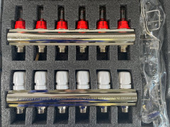 Блок коллекторный 6 выхода х1.0&quot;х3/4&quot; с расходомерами латунь ZEGOR QS-1861