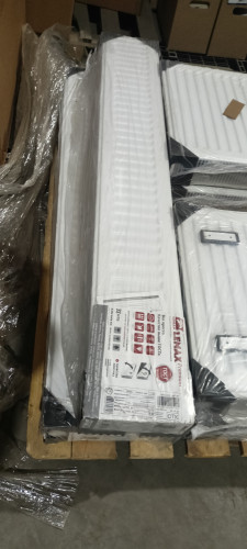 Радиатор стальной C22 LEMAX 200*1400 (1348 Вт) боковое подключение 145730000001050 УЦЕНКА