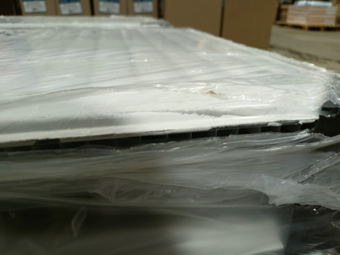 Радиатор стальной C22 LEMAX 500*0800 (1725 Вт) боковое подключение 119468000102517 УЦЕНКА