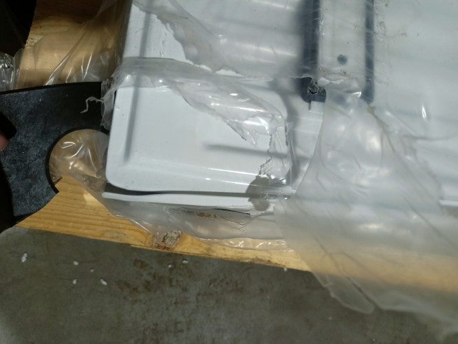 Радиатор стальной C22 LEMAX 500*0800 (1725 Вт) боковое подключение 119468000102519 УЦЕНКА