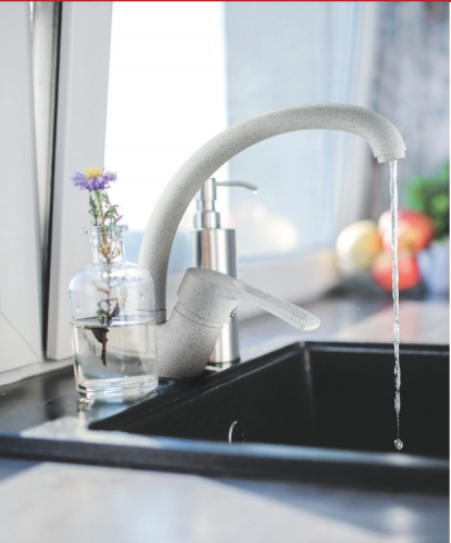 Смеситель для кухни одноручный 8G4-A181KW